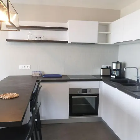 Luxe 2 Ch, Balcon, Plage, Piscine, Parking - Fr-1-194-230