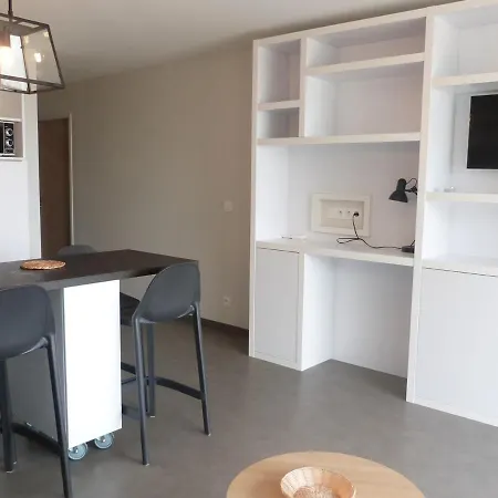 Luxe 2 Ch, Balcon, Plage, Piscine, Parking - Fr-1-194-230