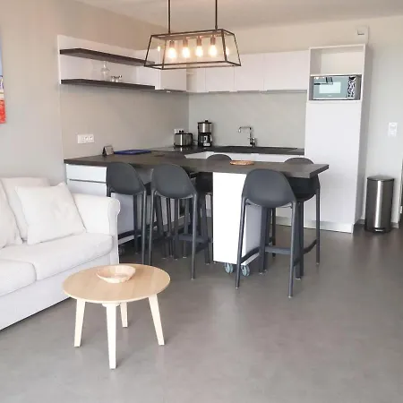 Luxe 2 Ch, Balcon, Plage, Piscine, Parking - Fr-1-194-230 Apartamento *